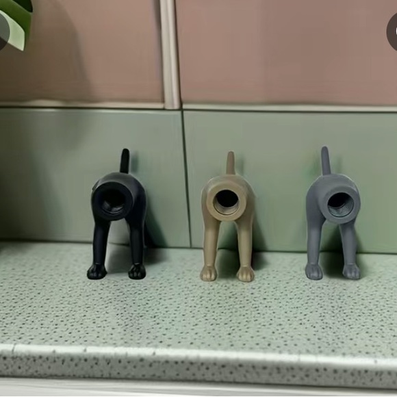 NWT 1pc Poop Dog Butt Toothpaste Caps - Picture 9 of 10